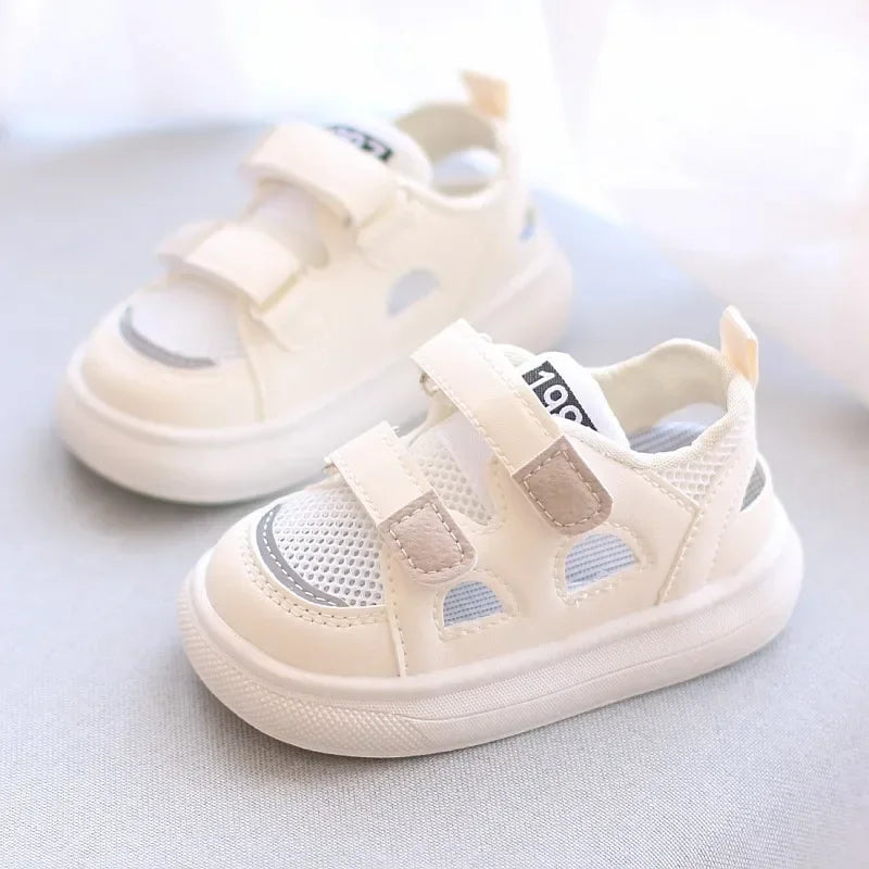 Active Breeze Sports Sandals | Closed-Toe Summer Trainers